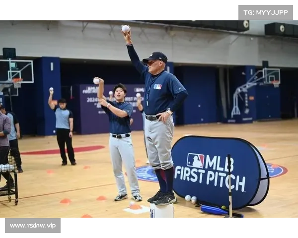 美津浓携手MLB助力深圳三校软式棒垒球青训器材捐赠落地 美津浓携手MLB助力深圳三校软式棒垒球青训器材捐赠落地